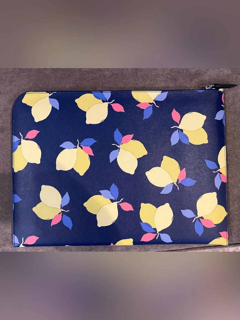 NWOT kate spade Cameron Lemon Zip Laptop Case